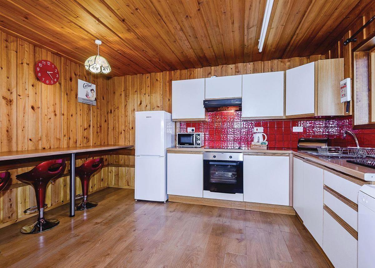 مونتغمري Penllwyn Lodges المظهر الخارجي الصورة