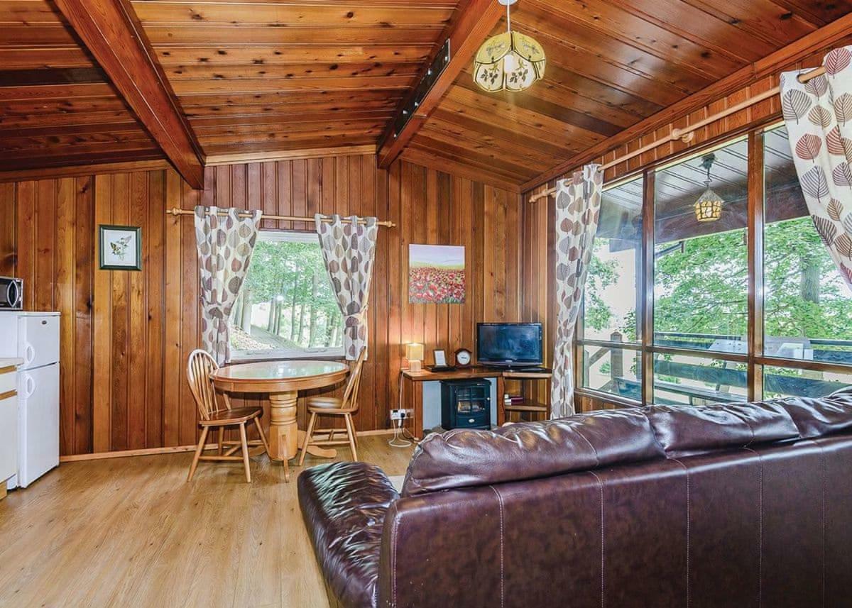 مونتغمري Penllwyn Lodges المظهر الخارجي الصورة